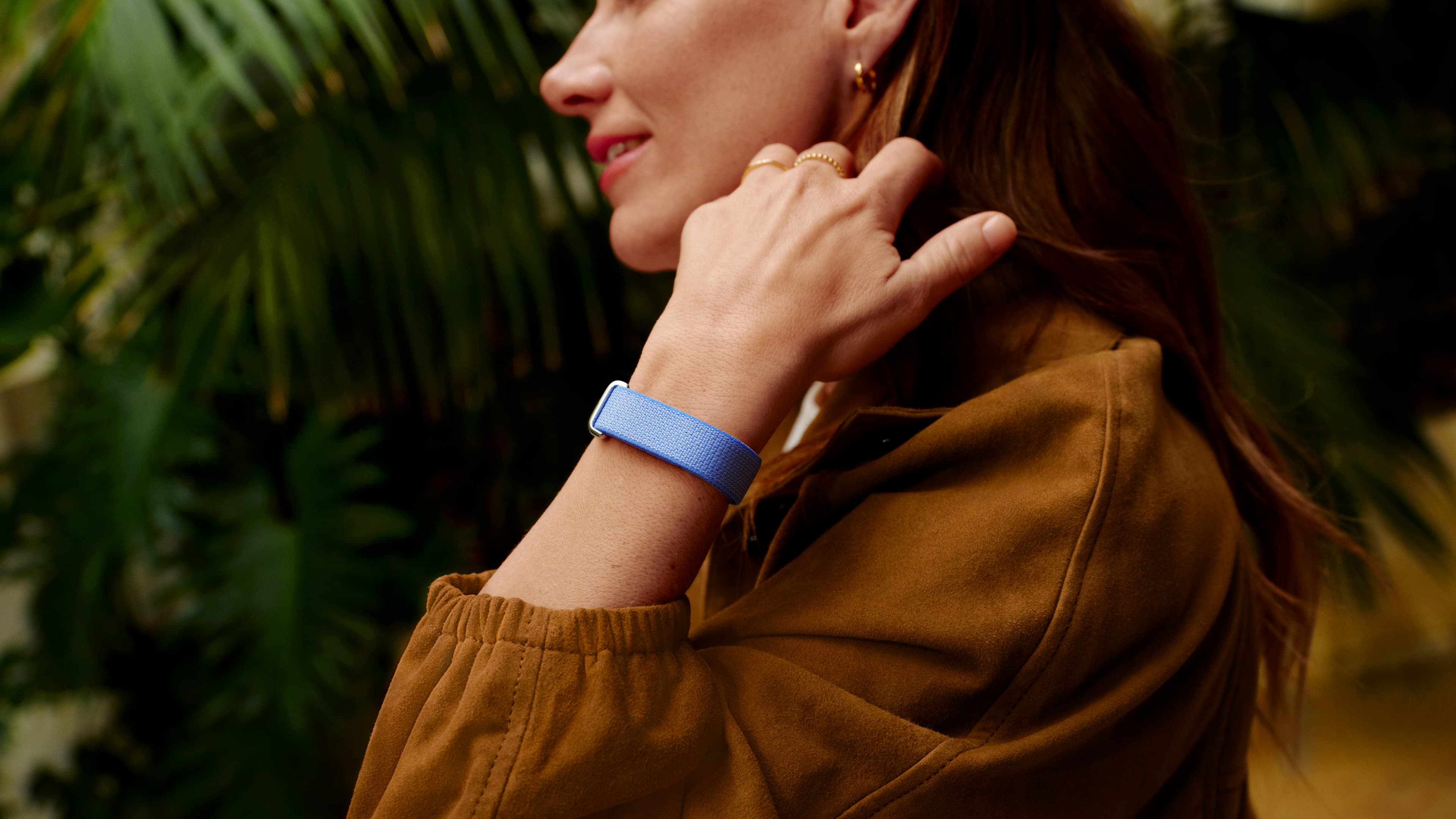 Google unveils screenless Fitbit Air and Google Health app to replace Fitbit — image 2