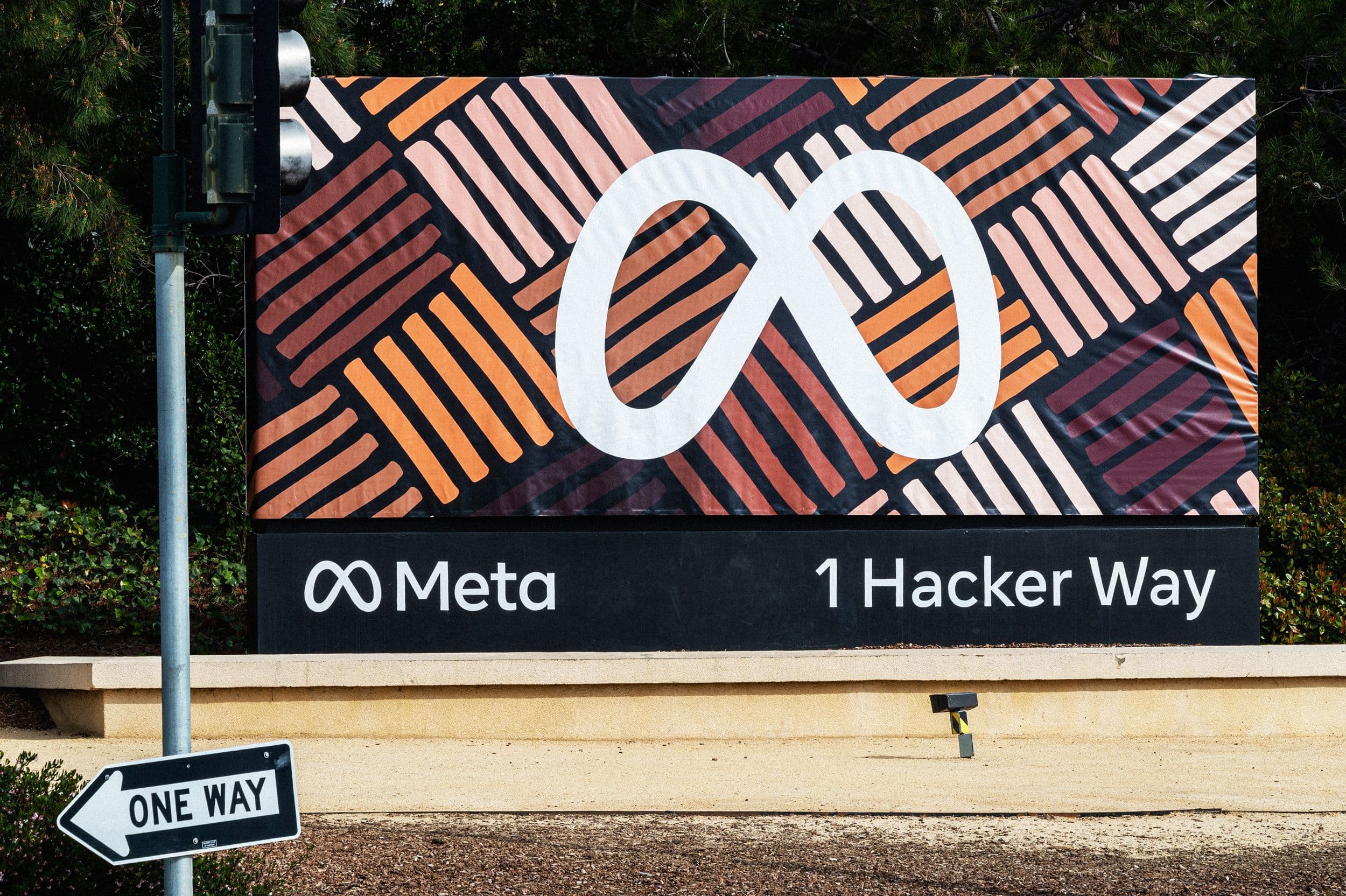 ‘It’s Undignified’: Hundreds of Workers Training Meta’s AI Could Be Laid Off — image 2